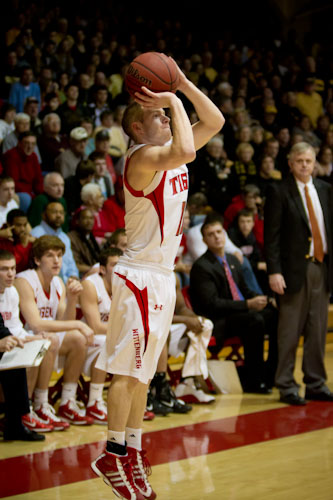 Chris Sullivan