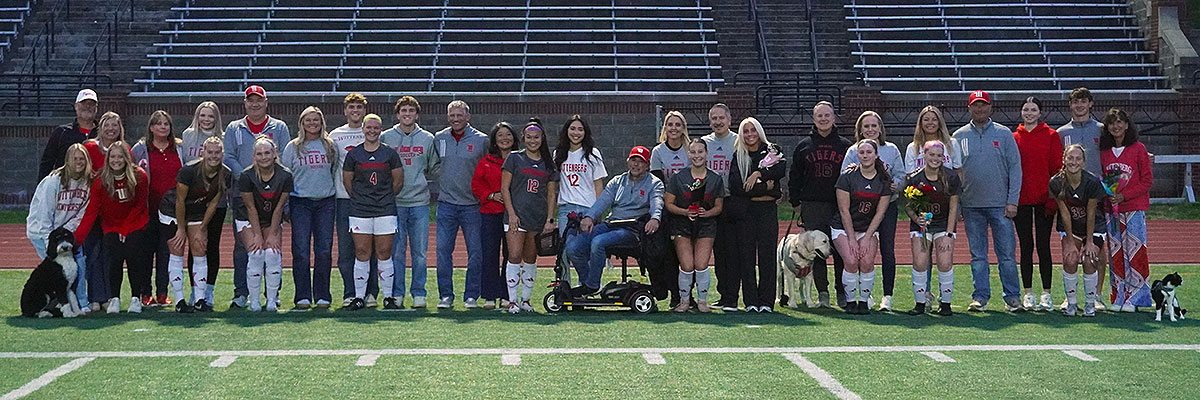 Wittenberg Women's Soccer Seniors with Parents